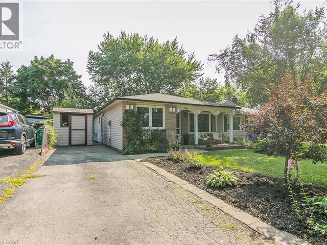 36 AMOS Avenue Waterloo Ontario, N2L 5G3 - 3 Bedrooms Home For Sale