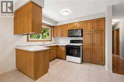 6 ROBROY Court | Brantford Ontario | Slide Image Twelve
