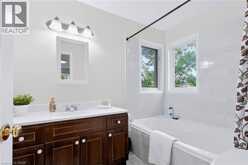 4130 FOXWOOD Drive | Burlington Ontario | Slide Image Twelve