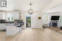 805 MUNICH Circle | Waterloo Ontario | Slide Image Sixteen