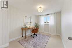 32 SILVERVINE Drive | Hamilton Ontario | Slide Image Thirteen
