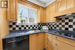32 SILVERVINE Drive | Hamilton Ontario | Slide Image Eight
