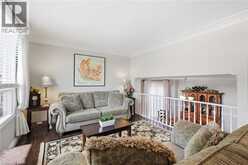 30 TWINOAKS Crescent | Hamilton Ontario | Slide Image Fourteen