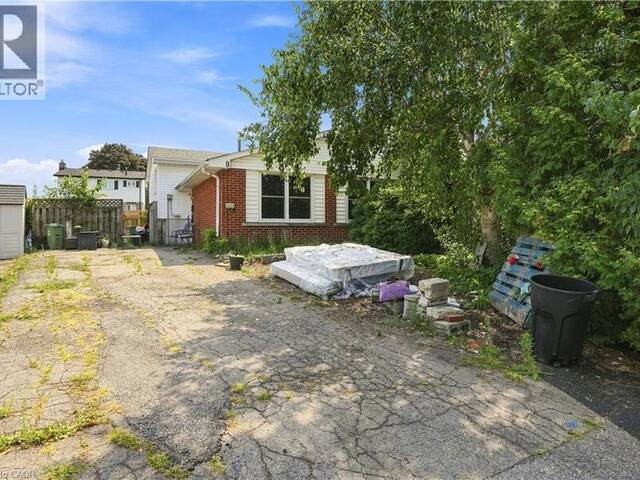 8 BRENDAN Court Hamilton Ontario, L8T 4R4 - 3 Bedrooms Home For Sale