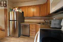 35 BARONS Avenue S | Hamilton Ontario | Slide Image Nine