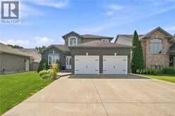 3690 WEINBRENNER Road | Niagara Falls Ontario | Slide Image Three