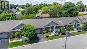 20 TRINITY Lane Unit# 20 | Waterford Ontario | Slide Image Thirty-seven