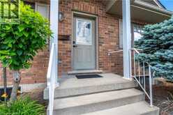 20 TRINITY Lane Unit# 20 | Waterford Ontario | Slide Image Five