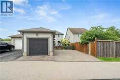 168 HAMPSON Crescent | Rockwood Ontario | Slide Image Forty-five