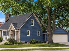 296 WEBER Street E Kitchener Ontario, N2H 1G2