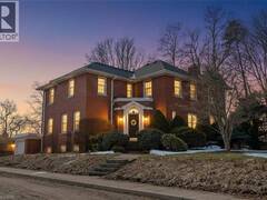 286 UNION Street Simcoe Ontario, N3Y 2B8