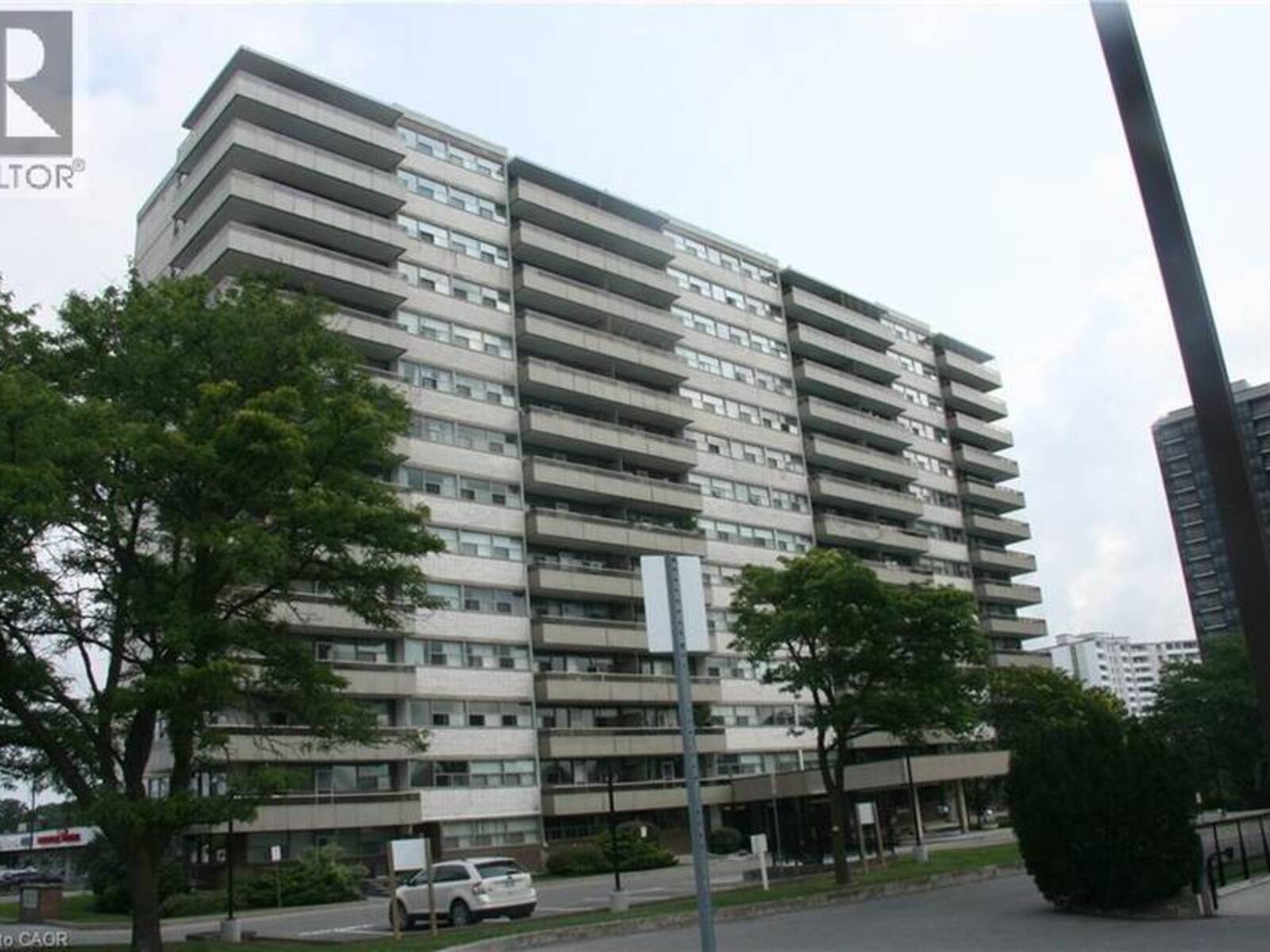 215 GLENRIDGE Avenue Unit# 406, St. Catharines, Ontario L2R 3G7