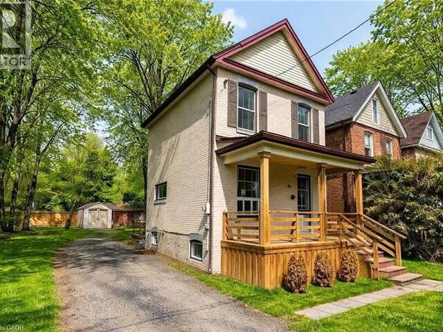 35 DUNDAS Street Dundas Ontario, L8H 1A1 - 2 Bedrooms Home For Sale