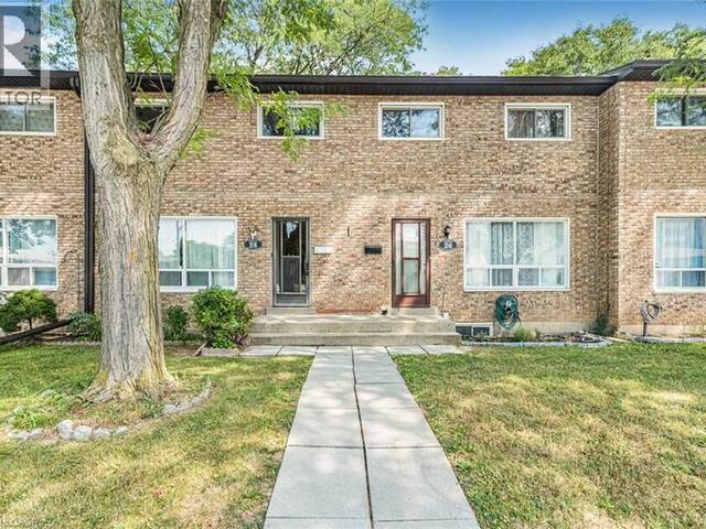 28 RIVERDALE Drive Hamilton Ontario, L8E 1J8 - 3 Bedrooms Condo For Sale