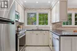 401 CAIRNCROFT Road | Oakville Ontario | Slide Image Eleven