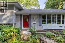 401 CAIRNCROFT Road | Oakville Ontario | Slide Image Three