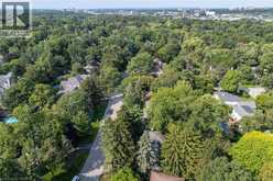 401 CAIRNCROFT Road | Oakville Ontario | Slide Image Five