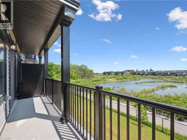 22 LOMOND Lane Kitchener Ontario, N2R 0T6 - 2 Bedrooms Condo For Sale