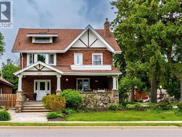 237 NORFOLK Street N Simcoe Ontario, N3Y 3P1 - 4 Bedrooms Waterfront Home For sale