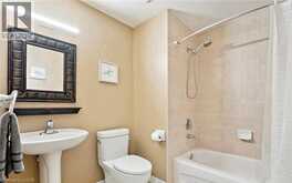 996 BEACH Boulevard | Hamilton Ontario | Slide Image Fourteen