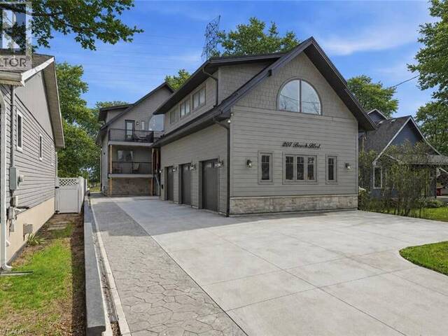 207 BEACH Boulevard Hamilton Ontario, L8H 6V8 - 3 Bedrooms Waterfront Home For sale