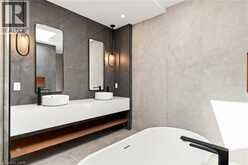 100 APPLEBY Place | Burlington Ontario | Slide Image Nineteen