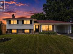 299 DALE Crescent Waterloo Ontario, N2J 3Y4
