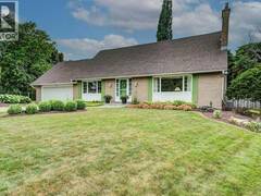 97 SOMERSET Crescent Waterloo Ontario, N2L 1N1