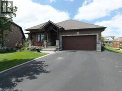 15 HURLEY Court Port Dover Ontario, N0A 1N3