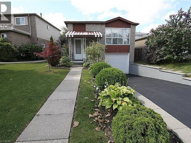 35 GARDEN Crescent Hamilton Ontario, L8V 4T3 - 5 Bedrooms Home For Sale