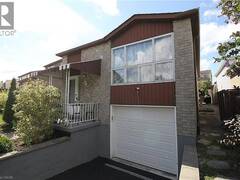 35 GARDEN Crescent Hamilton Ontario, L8V 4T3