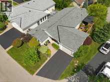 103 DUNADRY Lane | Hamilton Ontario | Slide Image Three