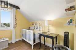 398 EAST 38TH Street | Hamilton Ontario | Slide Image Twenty-six