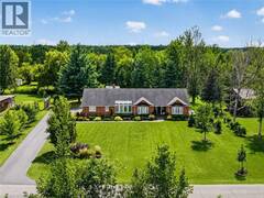 233 CAIRNS Crescent Fort Erie Ontario, L2A 5M4