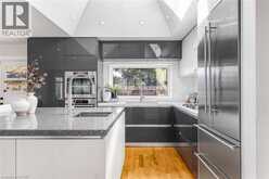 547 PINEGROVE Road | Oakville Ontario | Slide Image Twelve