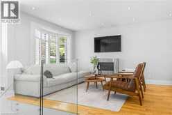 547 PINEGROVE Road | Oakville Ontario | Slide Image Four