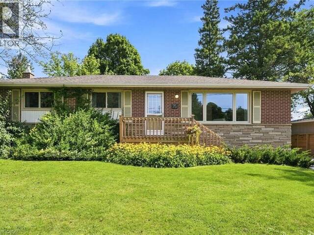 75 FLAMBORO Street Waterdown Ontario, L0R 2H0 - 4 Bedrooms Home For Sale