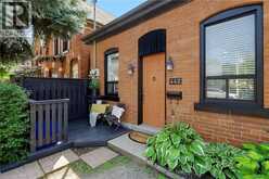 442 KING WILLIAM Street | Hamilton Ontario | Slide Image Three