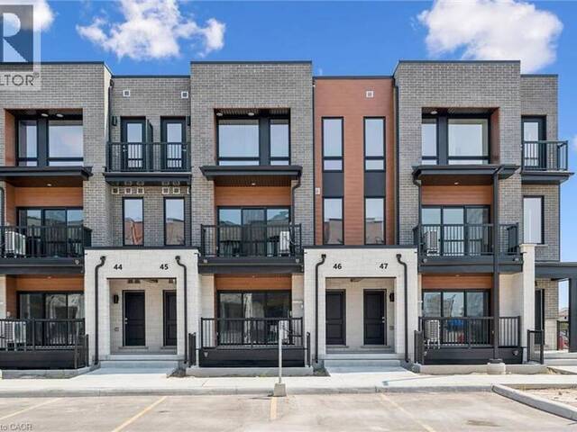 525 ERINBROOK Drive Unit# B046 Kitchener Ontario, N2E 0L4 - 2 Bedrooms Condo For Sale