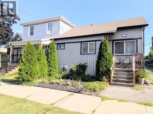 7 CAMPBELL Avenue Hamilton Ontario, L8L 2M7 - 4 Bedrooms Home For Sale
