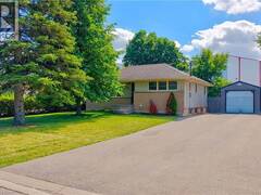 18 WILLOWDALE Street Brantford Ontario, N3T 5L7