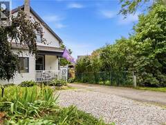 99 DUFFERIN Street Stratford Ontario, N5A 2G7