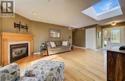 910 WALTON Avenue N | Listowel Ontario | Slide Image Eight