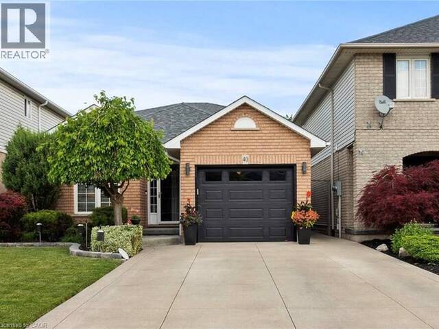 40 BRIDGETTE Drive Hamilton Ontario, L9A 5J8 - 3 Bedrooms Home For Sale