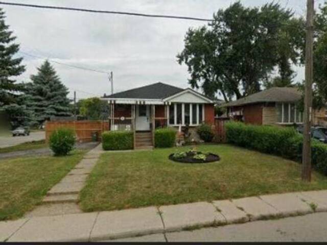 144 RENDELL Boulevard Hamilton Ontario, L8T 3P6 - 3 Bedrooms Home For Sale