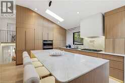345 RANKIN Drive | Burlington Ontario | Slide Image Eight