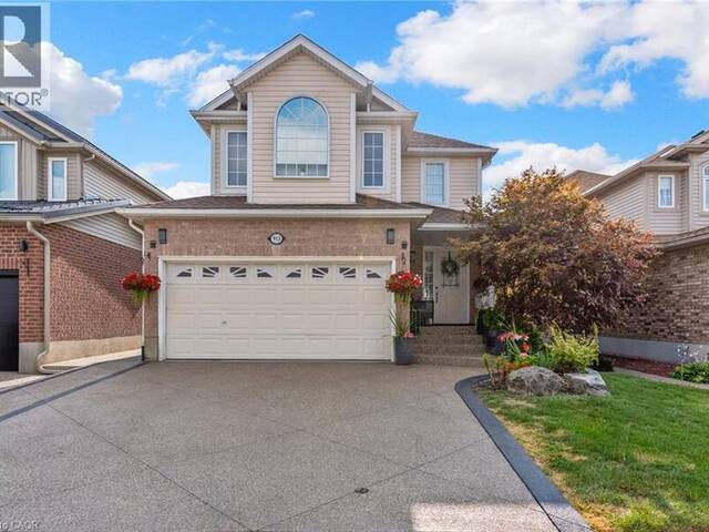 913 COPPER LEAF Crescent Kitchener Ontario, N2E 3W1 - 5 Bedrooms Home For Sale