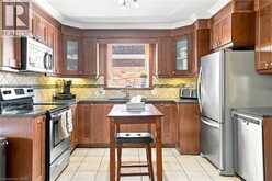 111 SHARON Avenue | Hamilton Ontario | Slide Image Nine