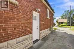 111 SHARON Avenue | Hamilton Ontario | Slide Image Thirty-one