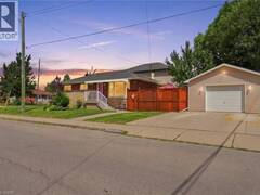 3 MITCHELL Avenue Hamilton Ontario, L9A 1W1